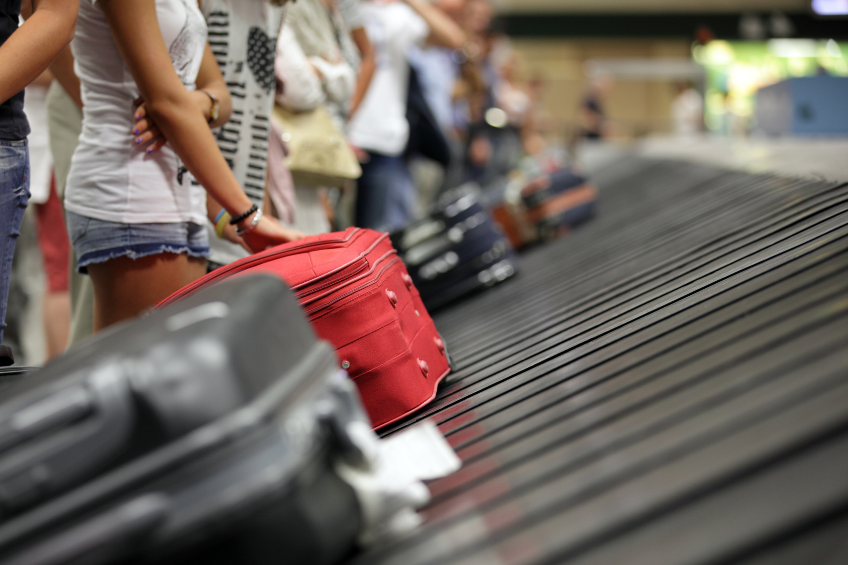 Baggage Claim At Airport Berlin24finanz